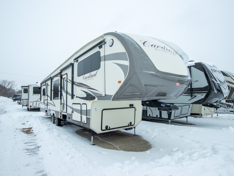 2016 Forest River Cardinal 3825FL, $ 0