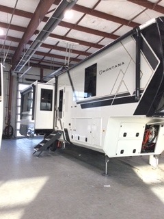 2026 Keystone Montana 3100RL, $ 154,508