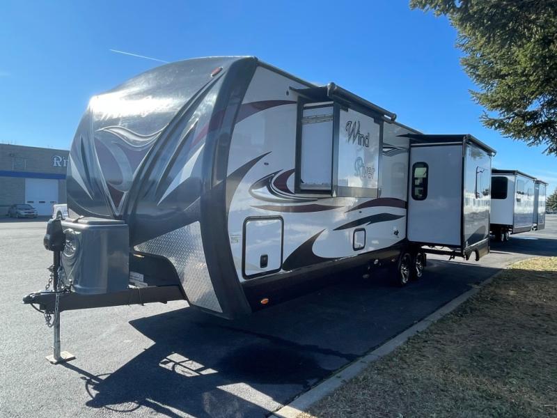 2016 Outdoors RV Wind River 250RDSW, $ 29,990