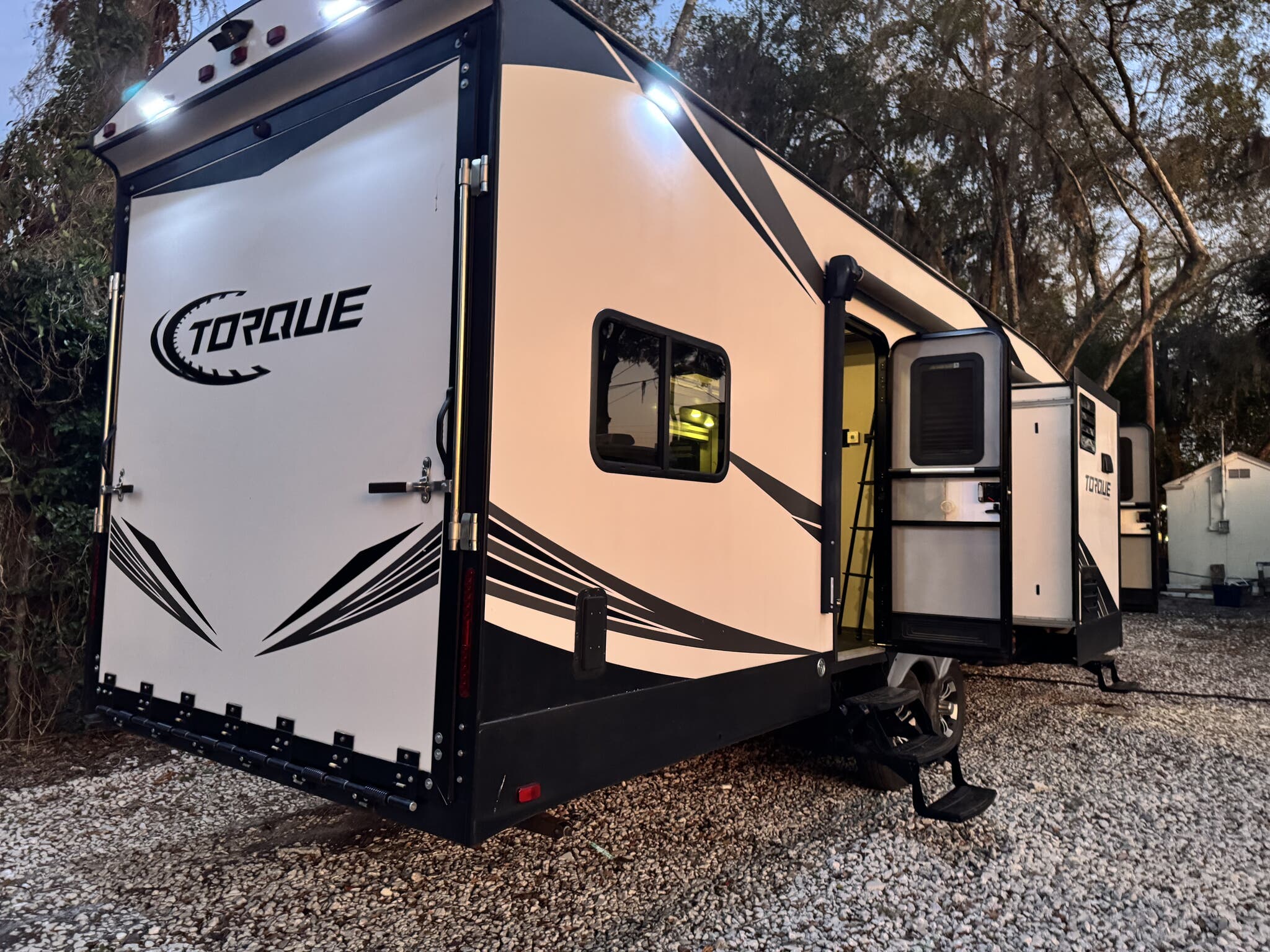 2019 Heartland Torque M-31, $ 27,500