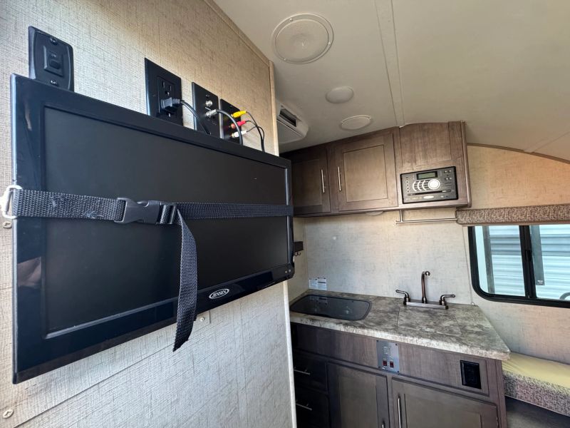 2017 R-Pod by Forest River R-Pod, $ 7,900