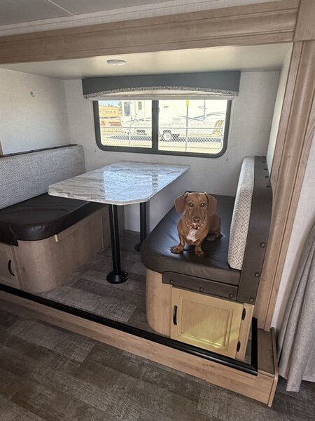 2021 Winnebago Micro Minnie, $ 19,998