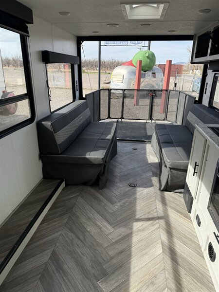 2022 Forest River Salem 260RTX PLATINUM, $ 17,750