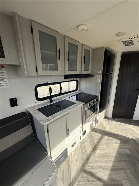 2022 Forest River Salem 260RTX PLATINUM, $ 17,750