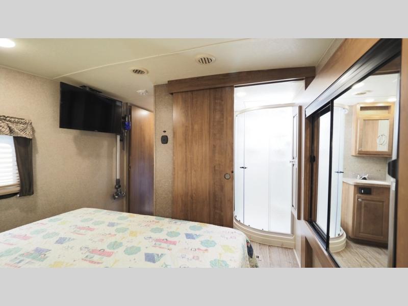 2018 Forest River Flagstaff Classic Super Lite 852, $ 0