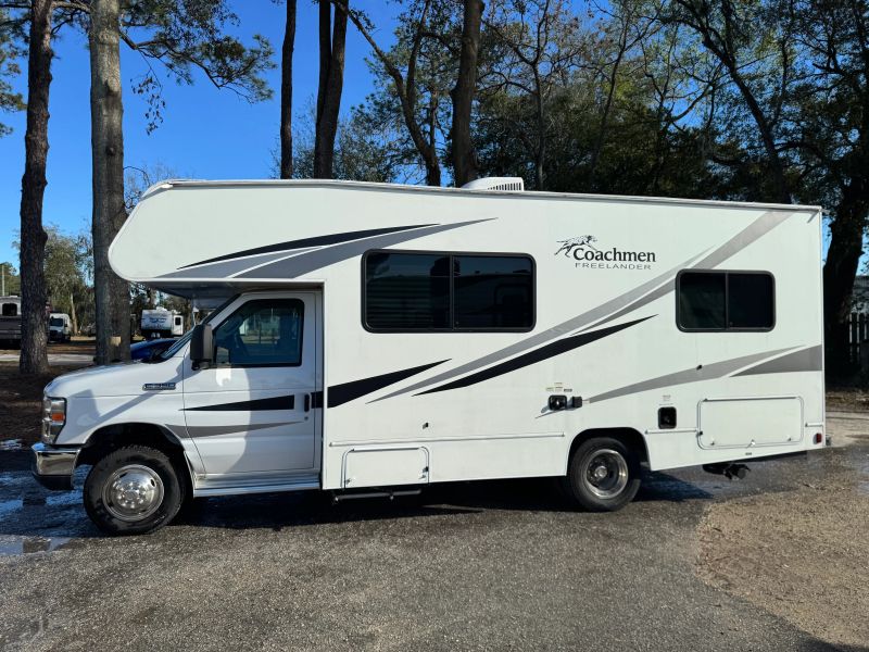 2021 Coachmen Freelander Value Leader, $ 39,500
