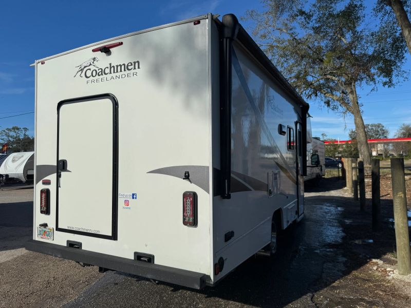 2021 Coachmen Freelander Value Leader, $ 39,500