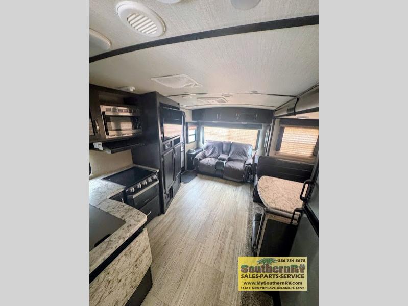 2018 Grand Design Imagine 2500RL, $ 11,000