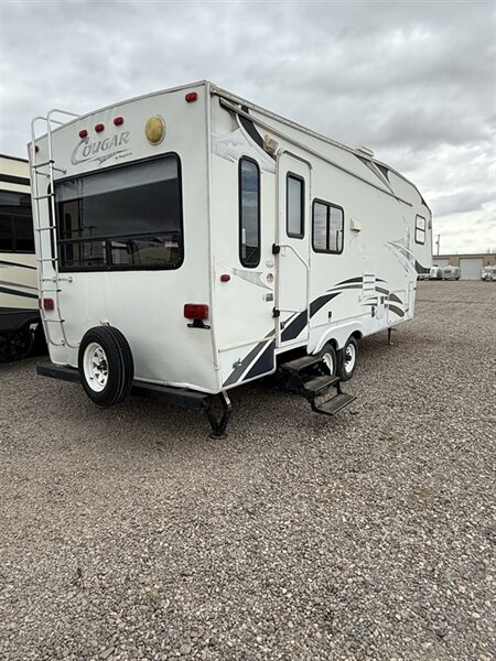 2006 Keystone COUGAR 276EFS, $ 8,995