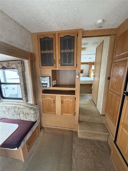 2006 Keystone COUGAR 276EFS, $ 8,995
