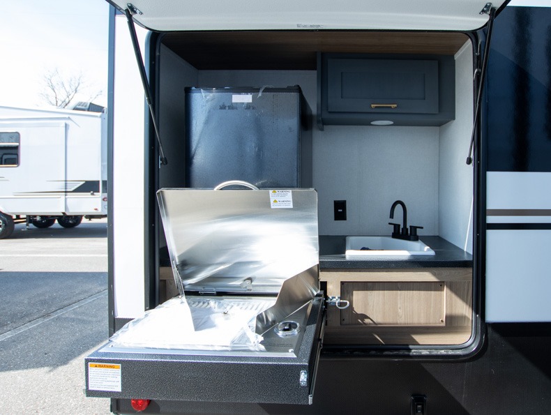 2026 CrossRoads Sunset Trail SS331BH, $ 52,999