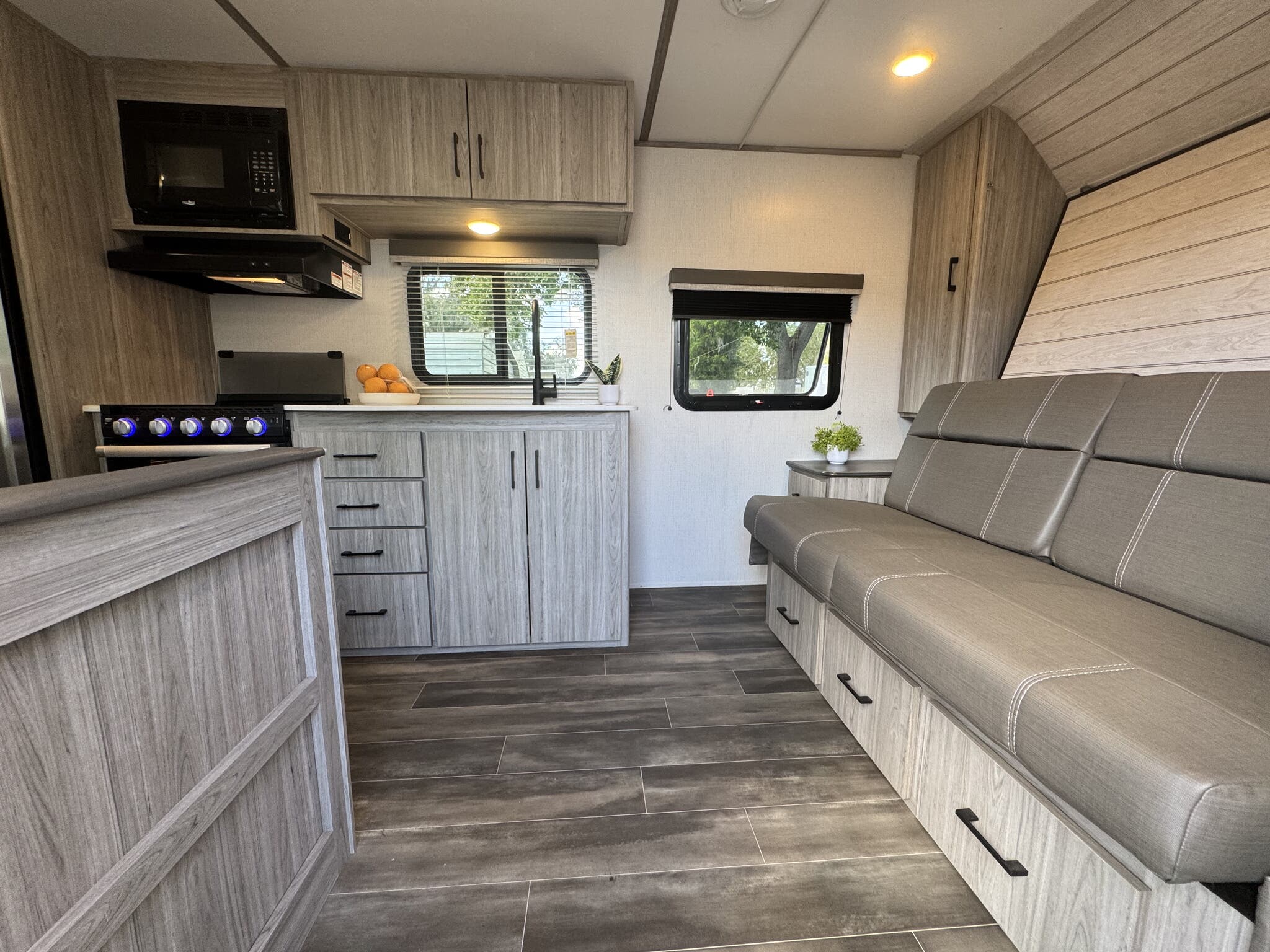 2021 Keystone Passport SL Series (East) 219BH, $ 15,300