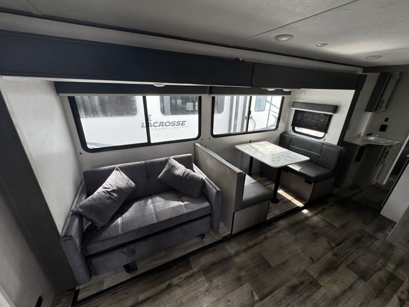 2022 Dutchmen Dutchmen, $ 18,900