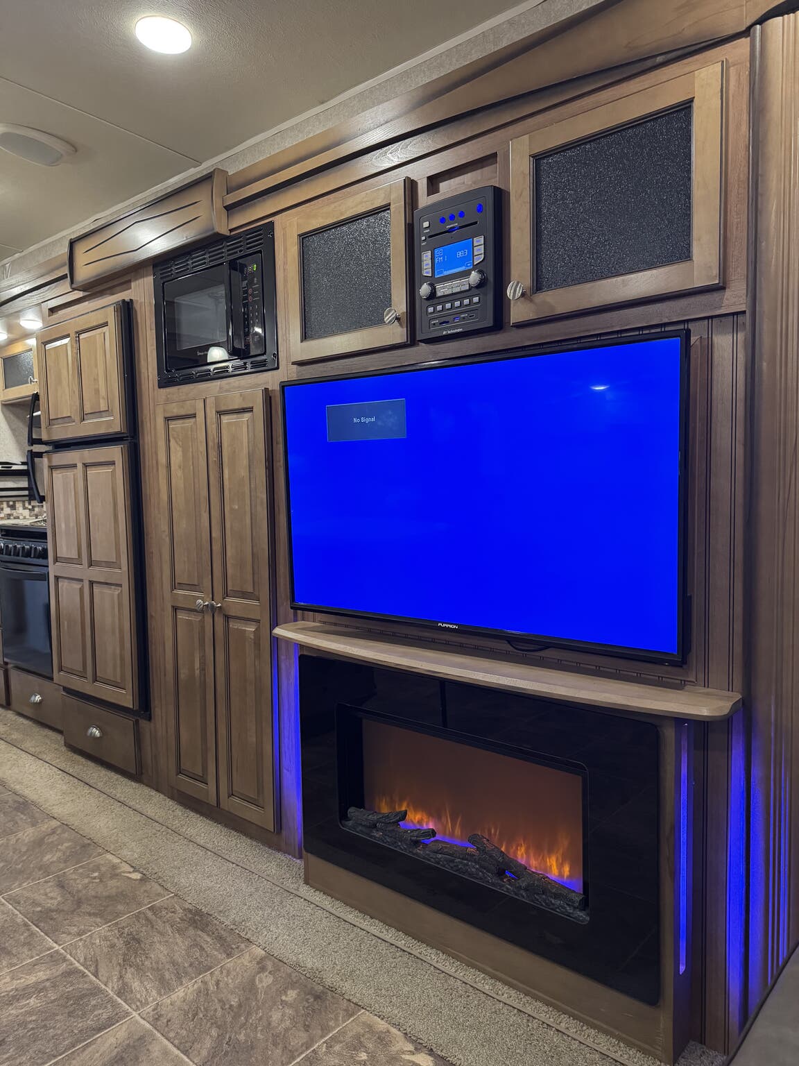 2016 Forest River Rockwood Signature Ultra Lite 83, $ 21,950