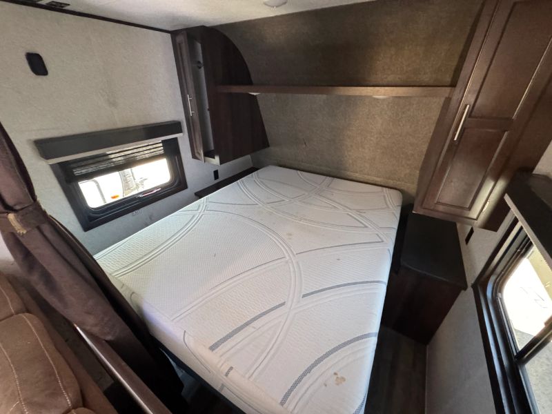 2019 Jayco Jay Flight SLX 8, $ 10,900