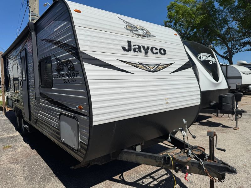 2019 Jayco Jay Flight SLX 8, $ 10,900