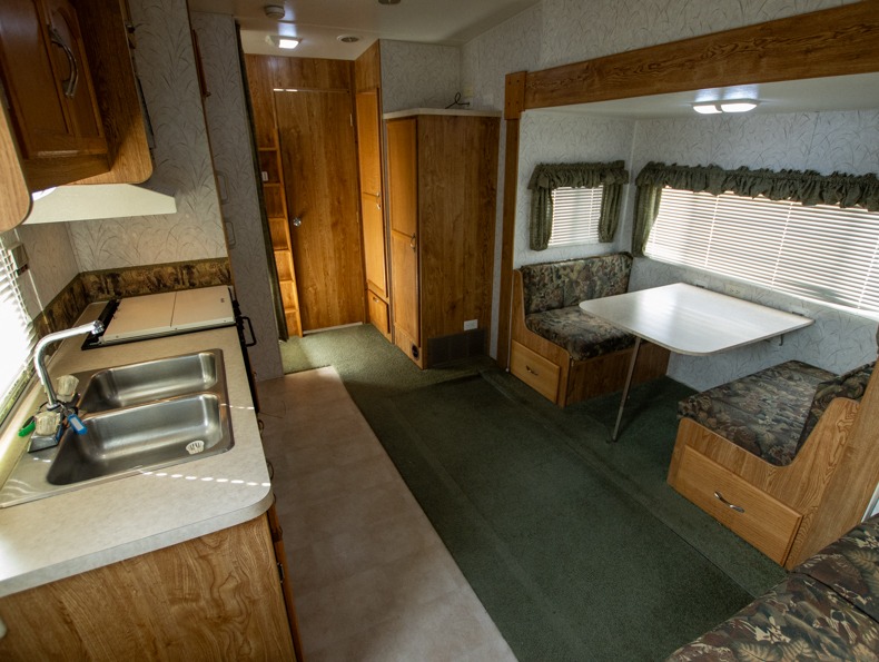 2002 Shasta Oasis 255TBS, $ 0