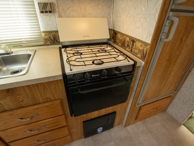 2002 Shasta Oasis 255TBS, $ 0