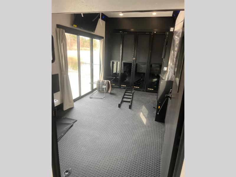 2026 Forest River Cherokee Wolf Pack Limited Fifth, $ 96,912