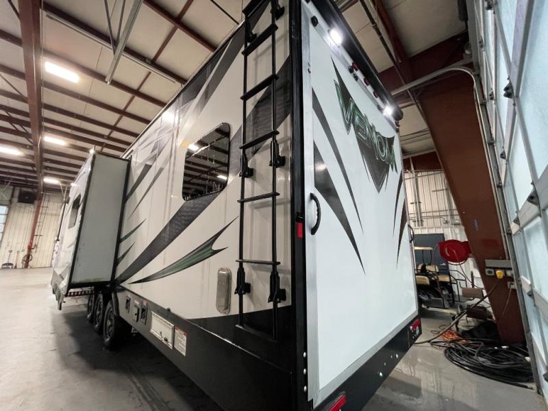 2016 KZ Venom 3911TK, $ 0