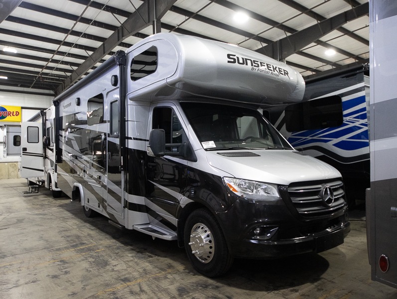 2025 Forest River Sunseeker MBS 2400, $ 0
