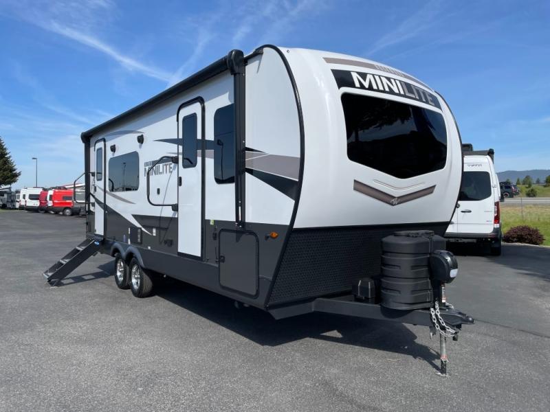 2025 Forest River Rockwood Mini Lite 2515S, $ 48,942