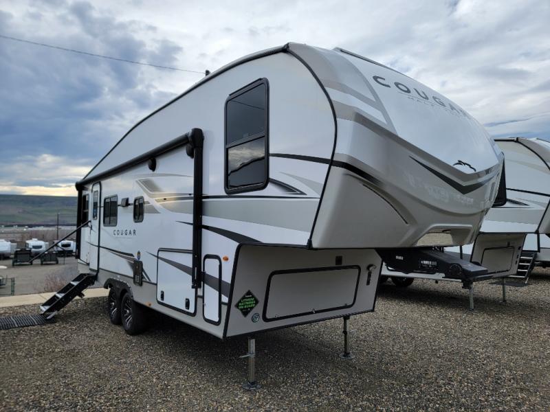 2024 Keystone Cougar Half-Ton (Fifth Wheel) 24RDS, $ 54,990