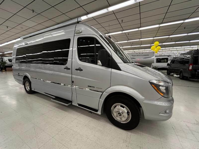 2017 Roadtrek CS, $ 74,990