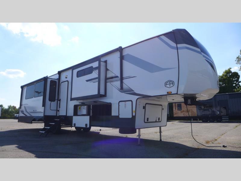 2026 Forest River Sandpiper 3800RK, $ 94,305