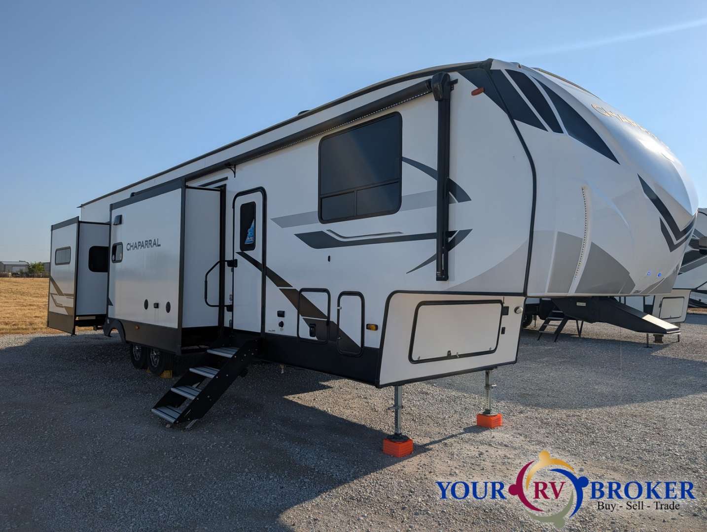 2024 Coachmen Chaparral 375BAF, $ 59,900