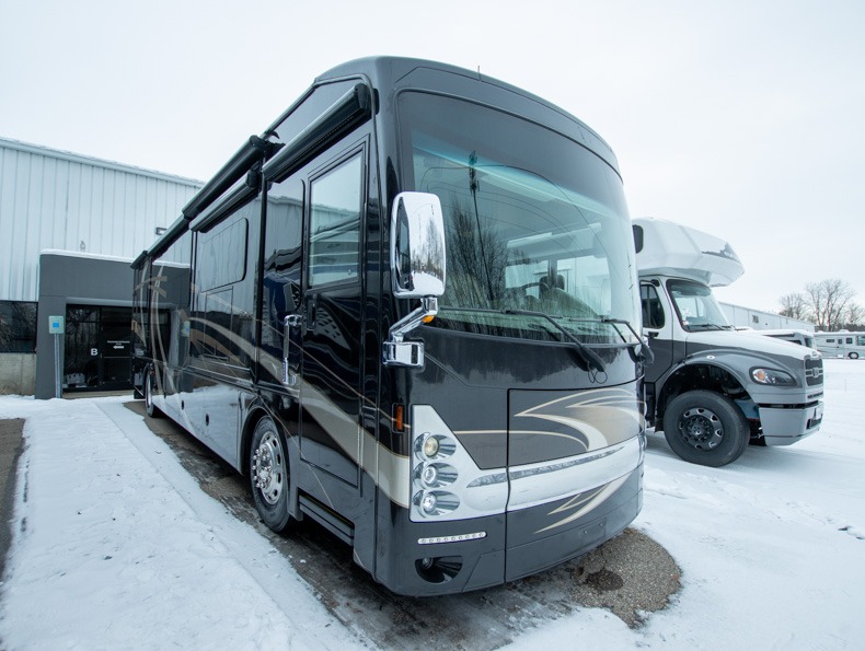 2015 Thor Motor Coach Tuscany 40KQ, $ 0