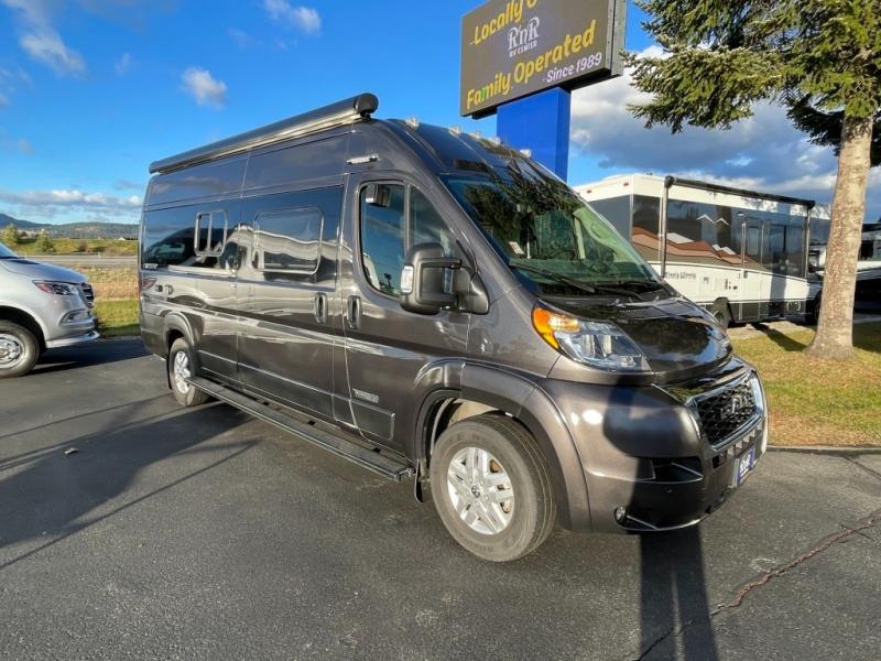 2022 Winnebago Travato 59G, $ 99,999
