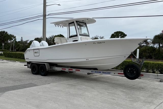 2025 Sea Hunt Ultra 265 SE, $ 129,900.00