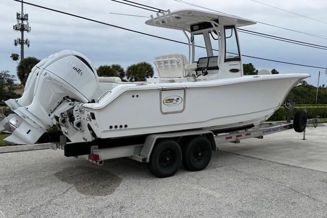 2025 Sea Hunt Ultra 265 SE, $ 129,900.00