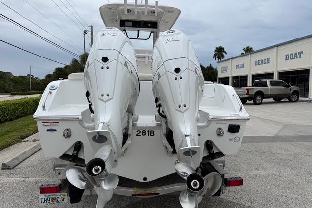 2025 Sea Hunt Ultra 265 SE, $ 129,900.00