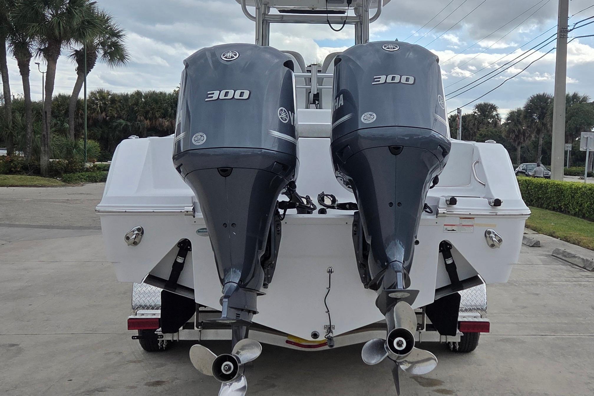 2020 Sportsman Open 282 Center Console, $ 89,900.00