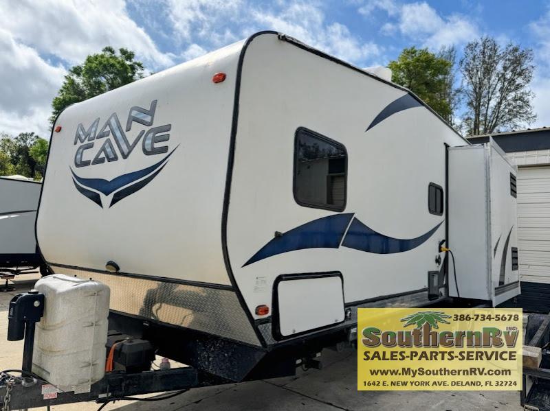 2019 Dynamite Manufacturing Man Cave TH26SS, $ 17,500