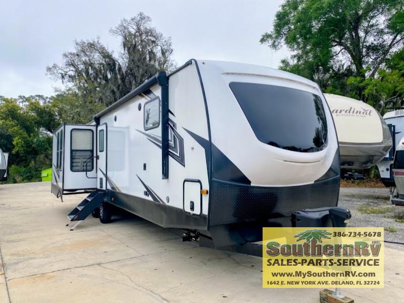 2022 Prime Time Manufacturing Lacrosse 3411RK, $ 34,999