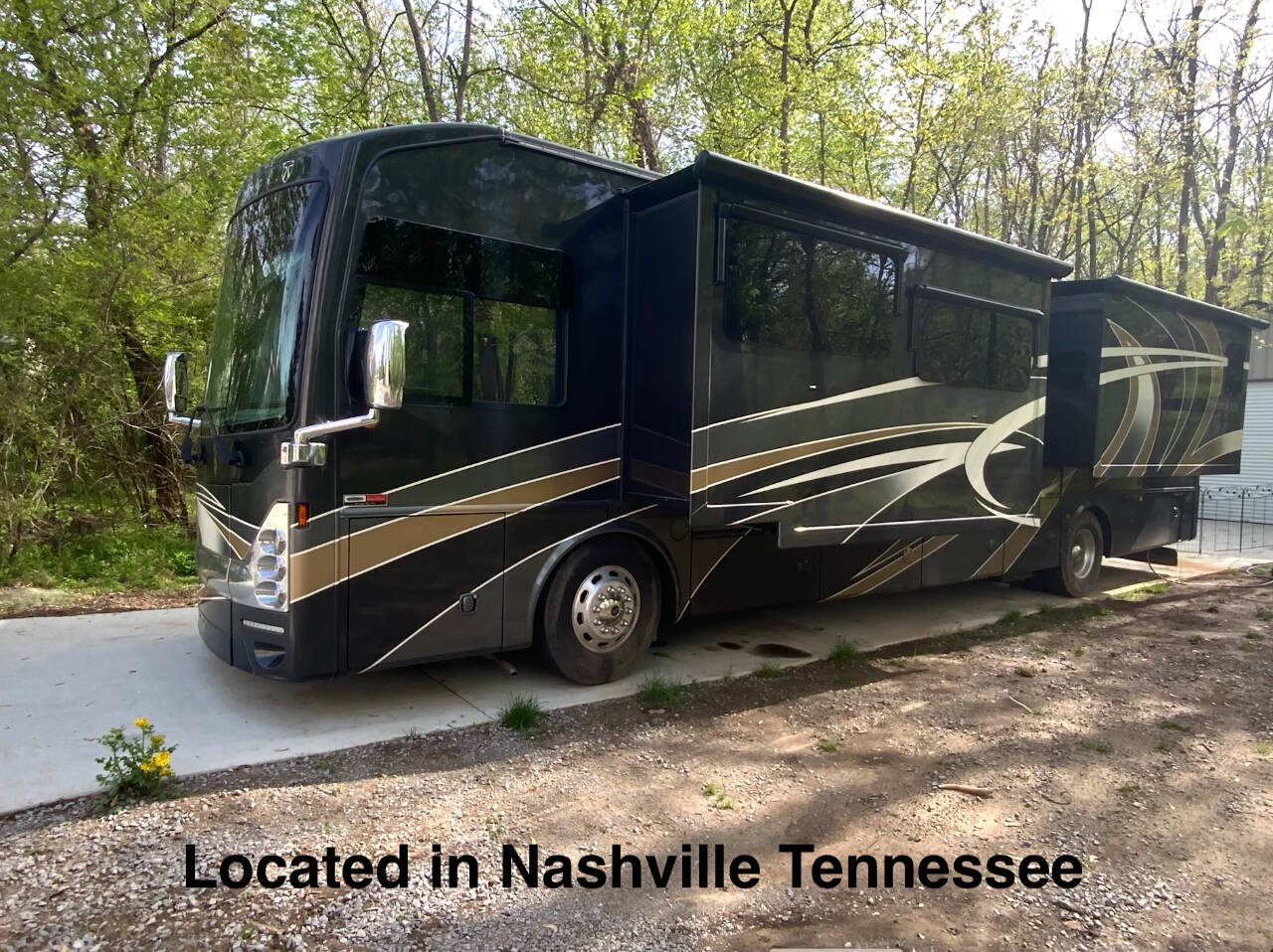 2015 Thor Motor Coach Tuscany 40DX, $ 129,986