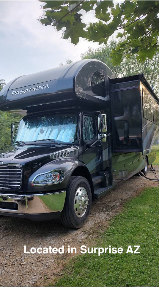 2023 Thor Motor Coach Pasadena 38MX, $ 199,986