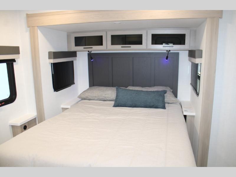 2026 Forest River Flagstaff Super Lite 26FKBS, $ 65,120