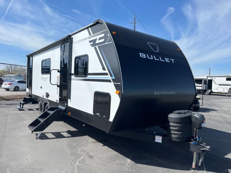 2026 Keystone Bullet Classic Dual Axle 26BHCWE, $ 37,777