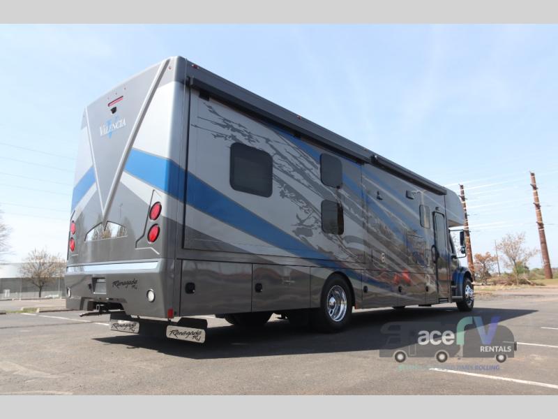 2022 Renegade Valencia 38BB, $ 0