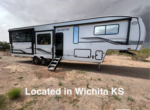 2025 Forest River Sabre 33RLP, $ 52,986
