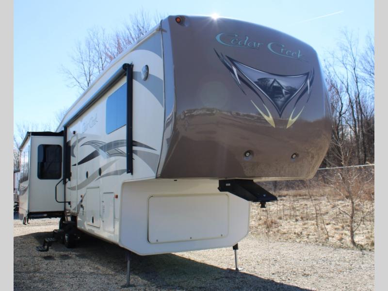 2014 Forest River Cedar Creek 36CKTS, $ 0