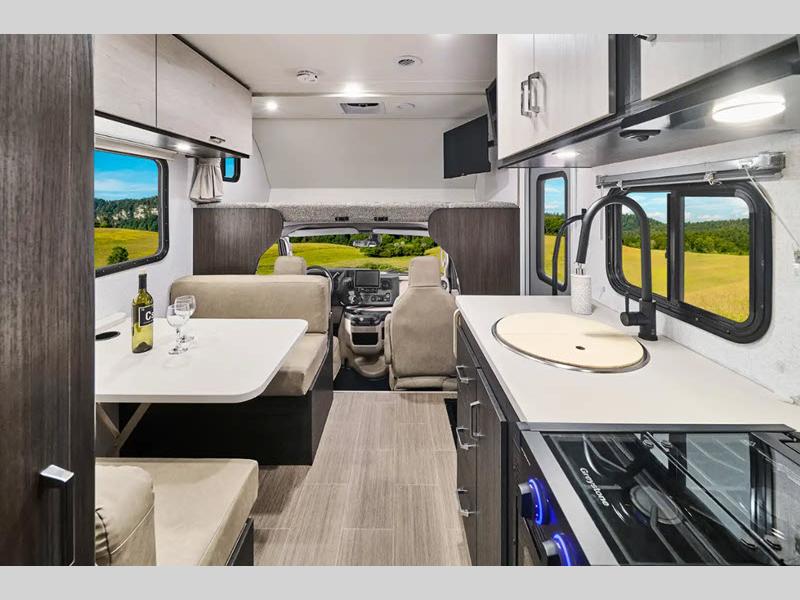 2027 Winnebago Sunflyer 22RS, $ 0