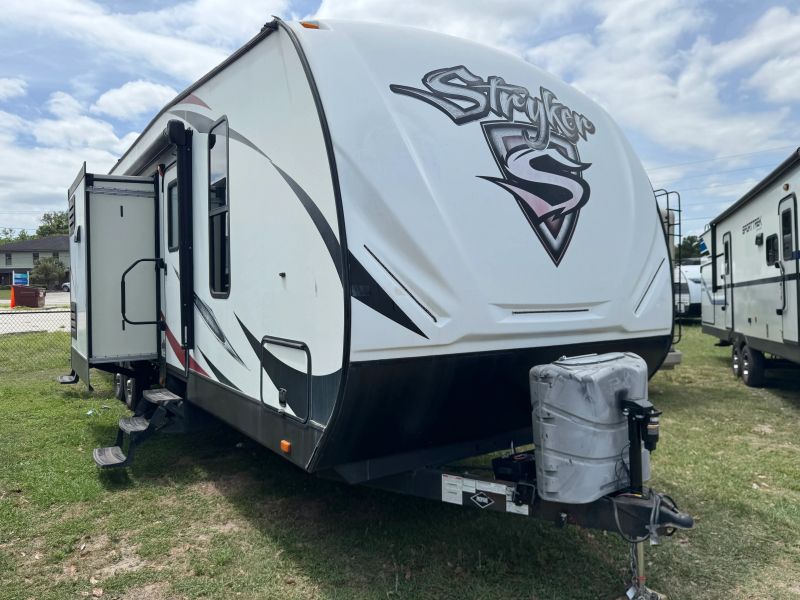 2017 Cruiser RV Stryker Toy Hauler, $ 21,000