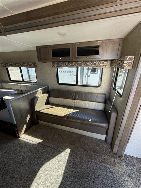 2018 Dutchmen 314BHS, $ 13,995