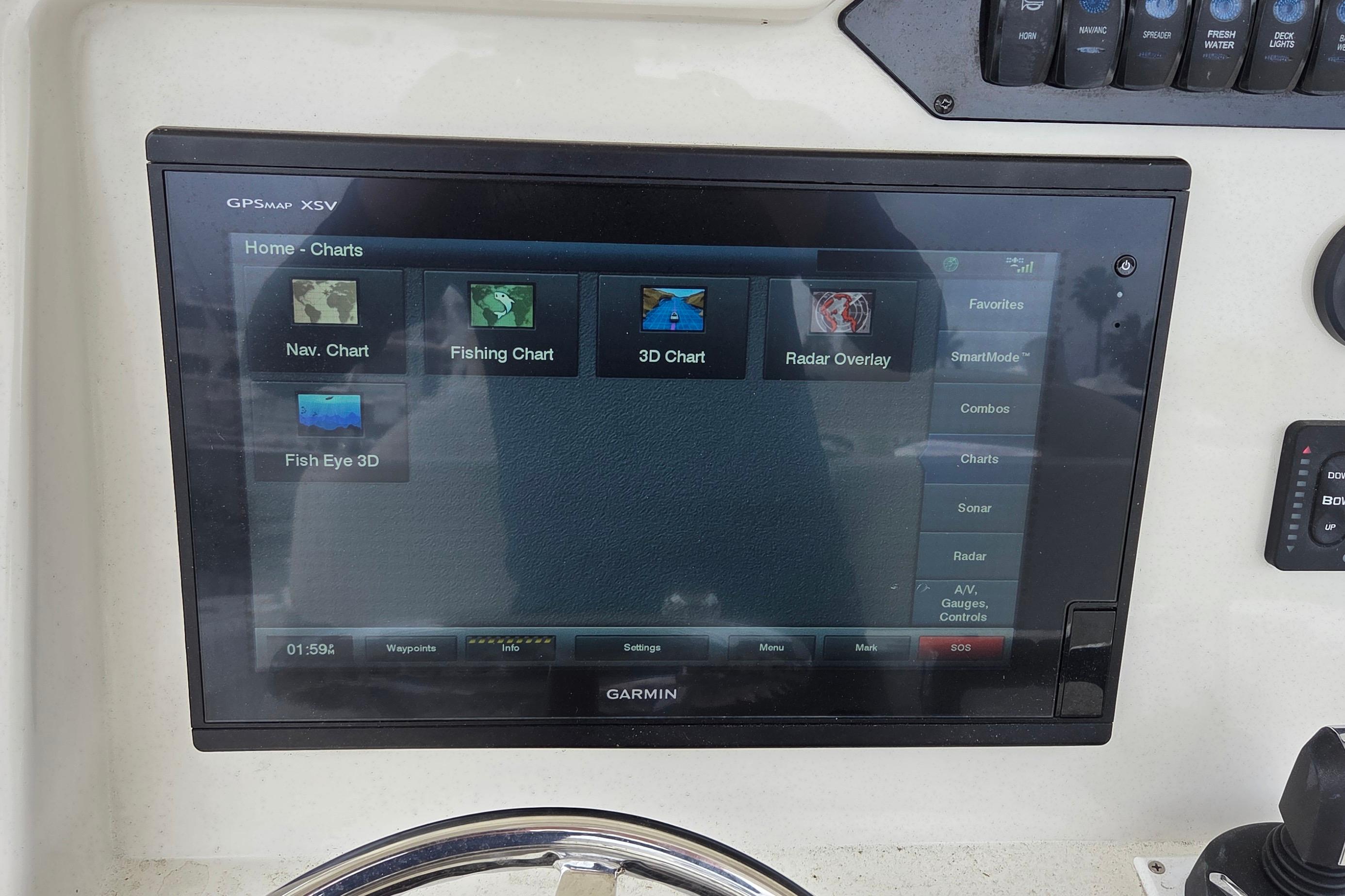 2016 Sailfish 320 CC, $ 139,900.00