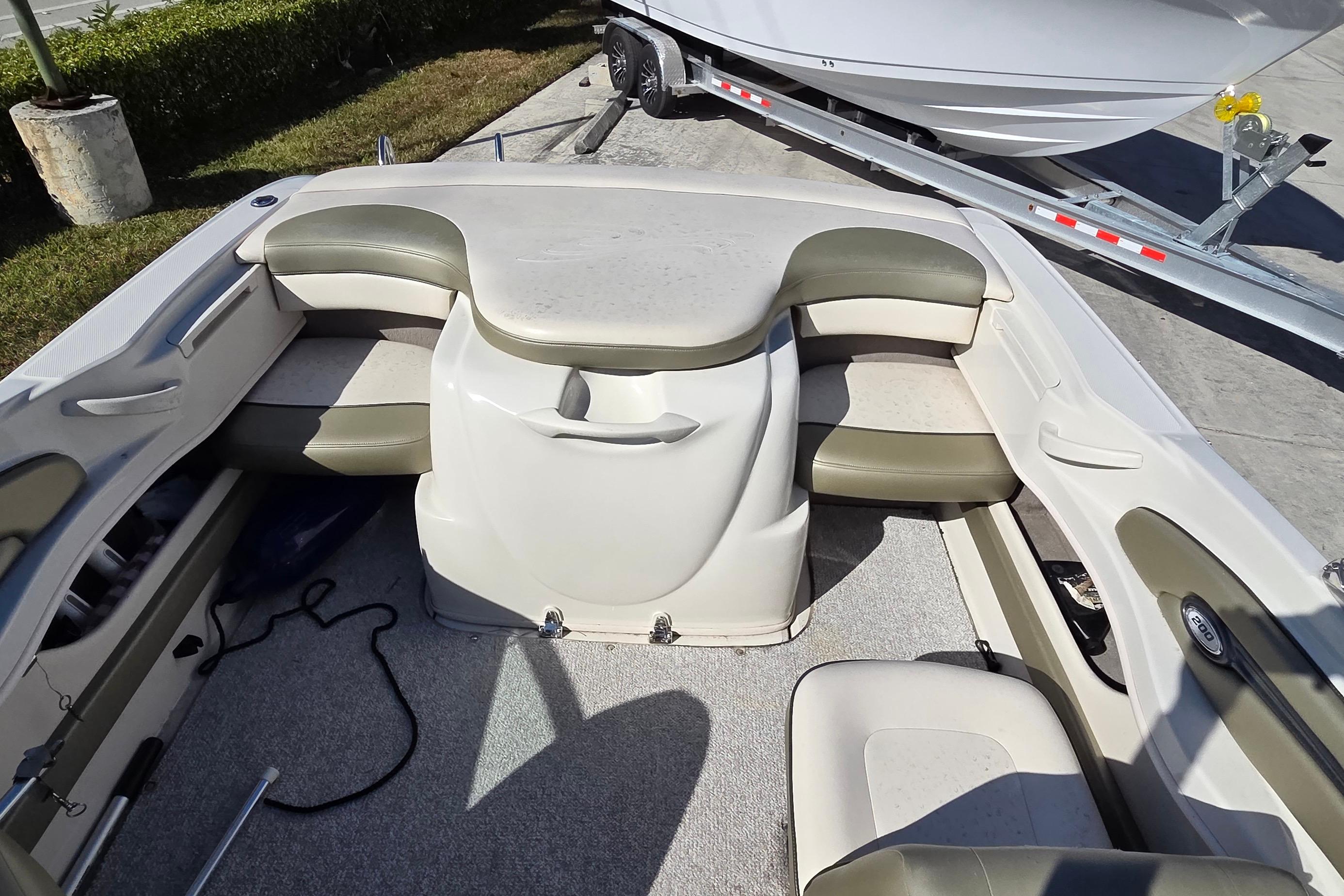 2004 Sea Ray 200 Sport, $ 6,900.00